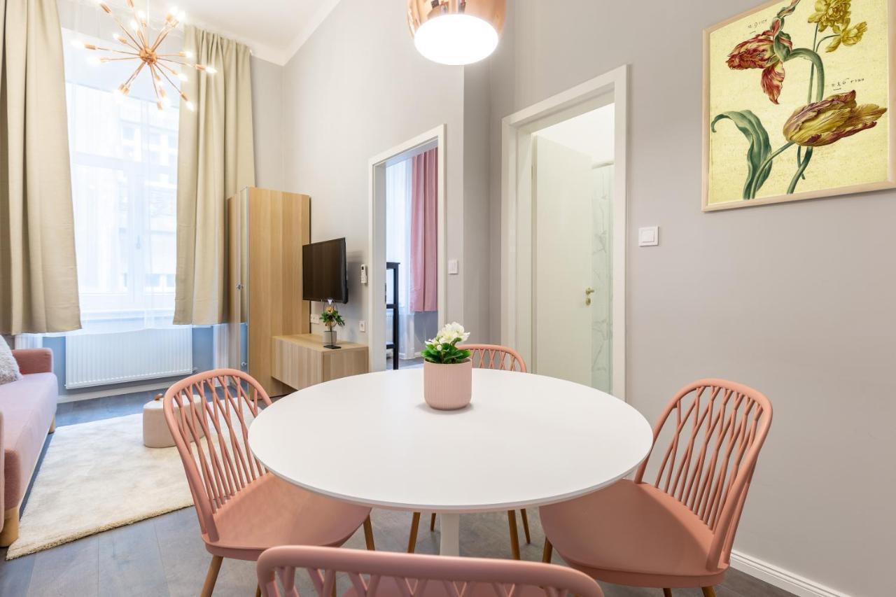 W33 - Prime Location - Comfortable Quality Apartments By Bqa Budapeşte Dış mekan fotoğraf