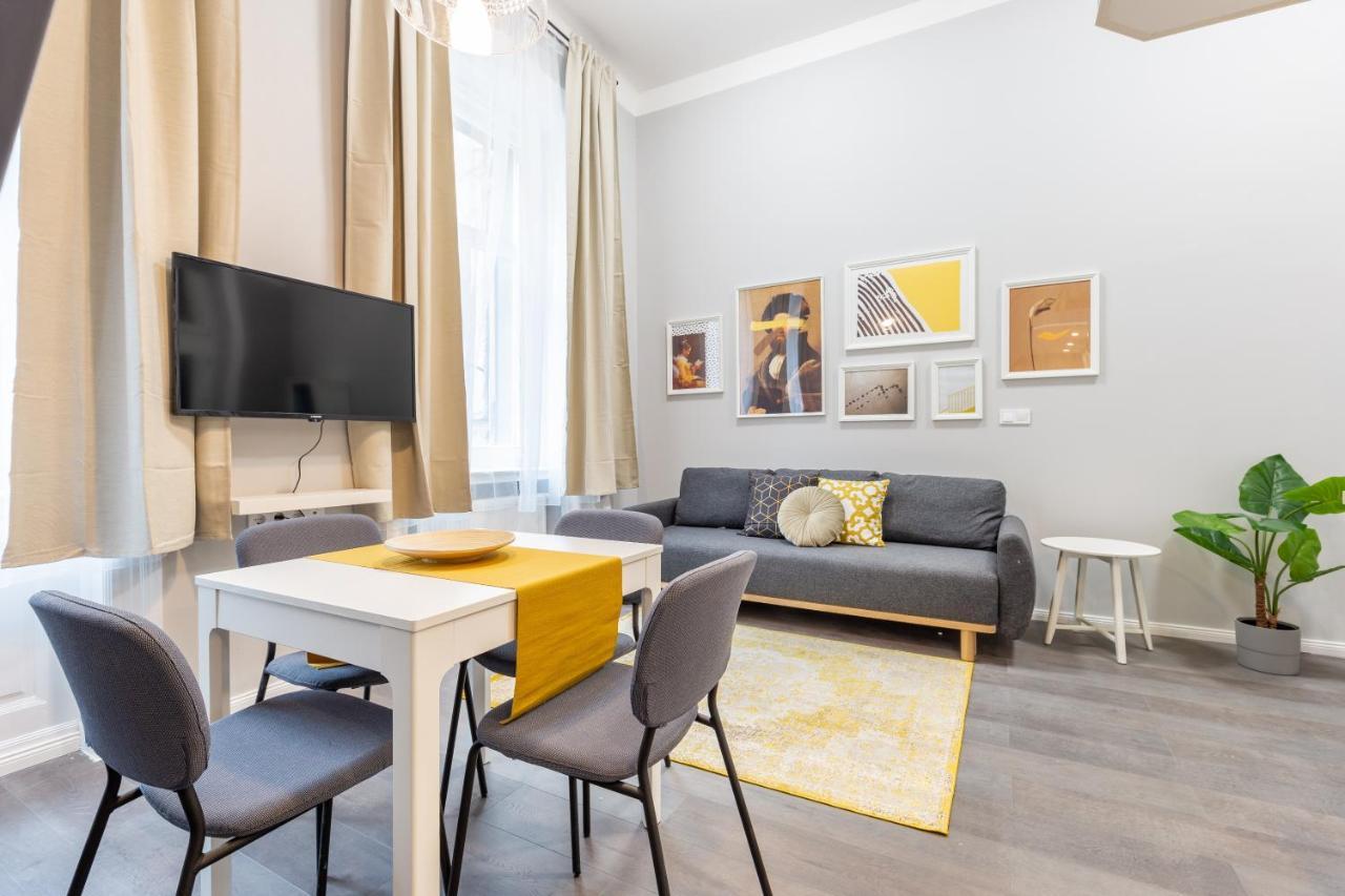 W33 - Prime Location - Comfortable Quality Apartments By Bqa Budapeşte Dış mekan fotoğraf
