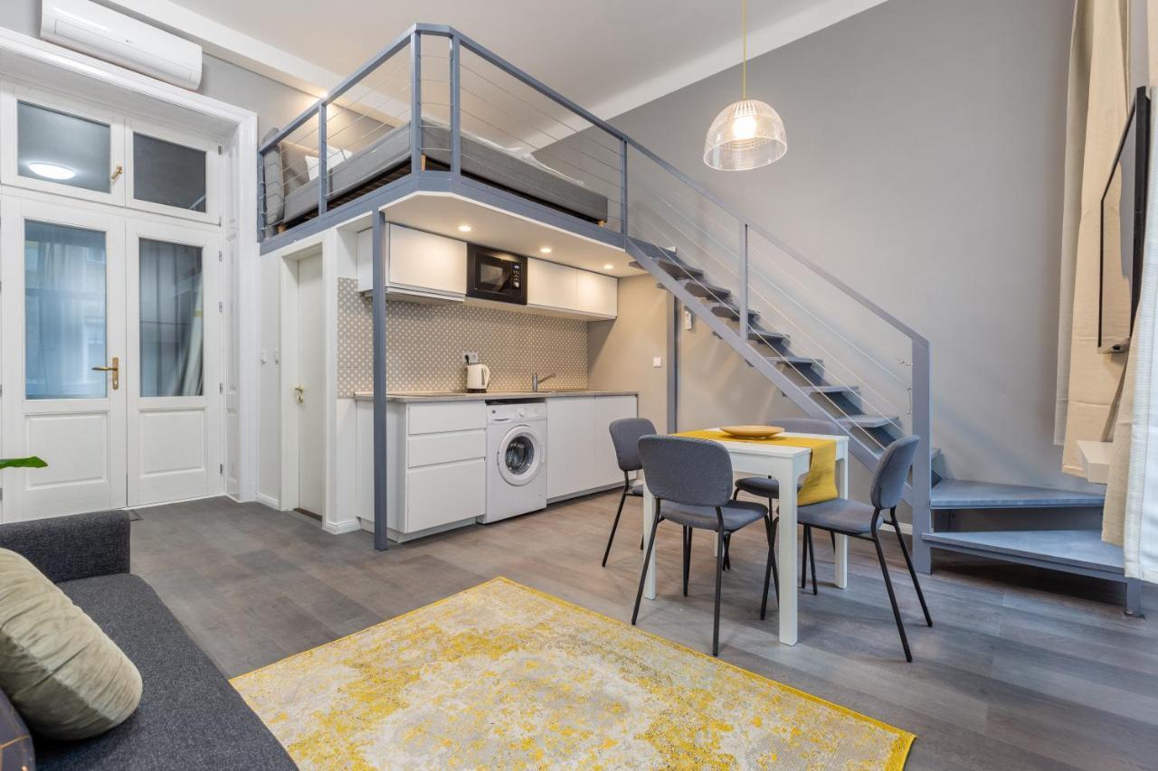 W33 - Prime Location - Comfortable Quality Apartments By Bqa Budapeşte Dış mekan fotoğraf